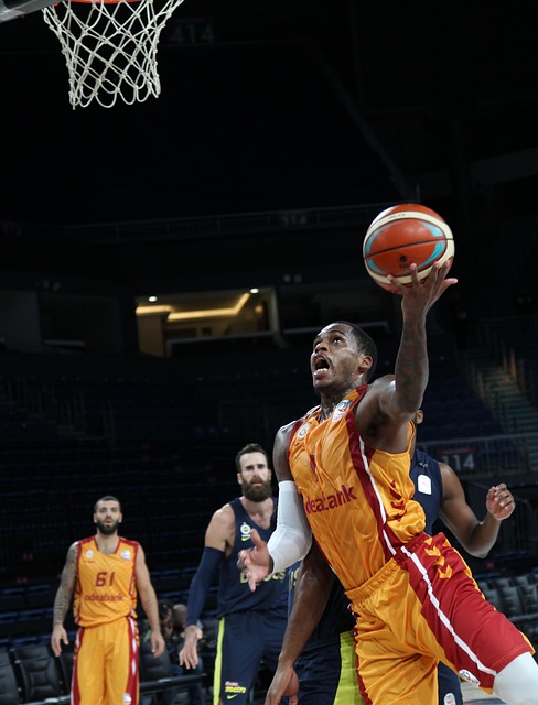 培养年轻球 培养年轻球