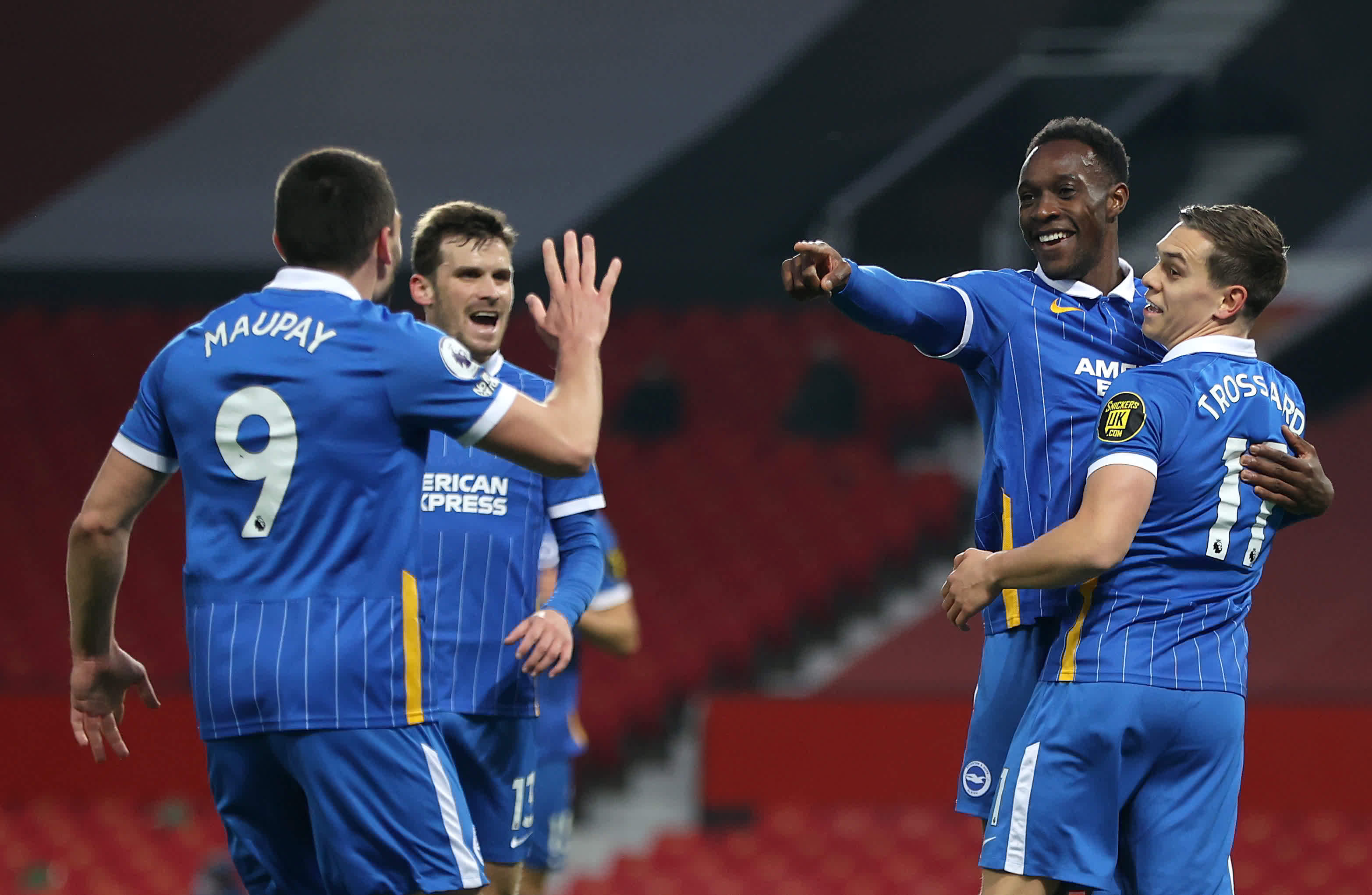 球迷们乃至 球迷们乃至